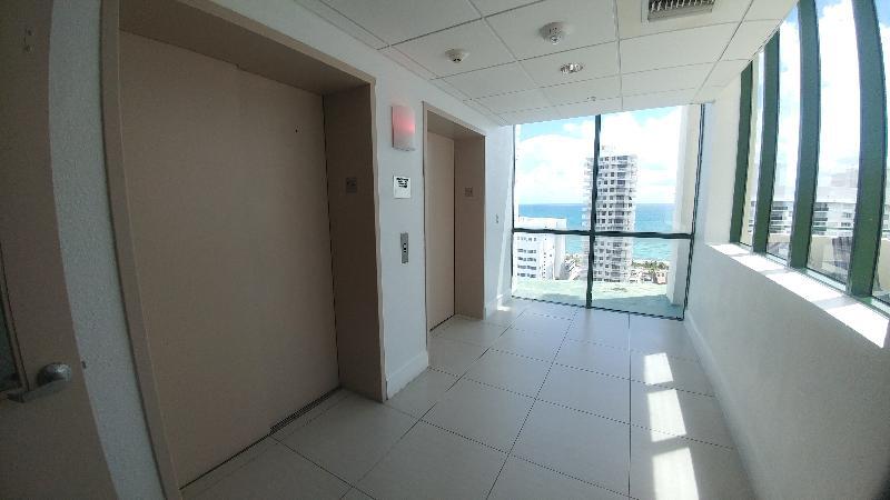 Hotel The Casablanca On The Ocean West Tower Miami Beach Exterior foto