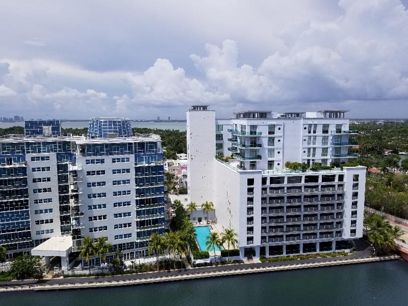 Hotel The Casablanca On The Ocean West Tower Miami Beach Exterior foto